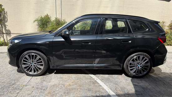 BMW-X1-2025