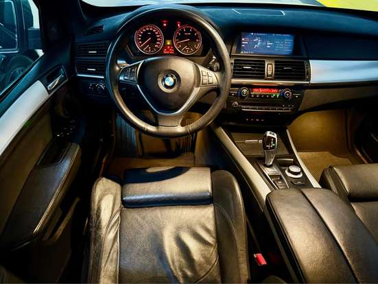 BMW-X5-2009