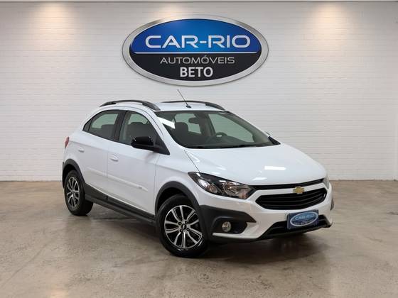 CHEVROLET ONIX 1.4 MPFI ACTIV 8V FLEX 4P AUTOMÁTICO