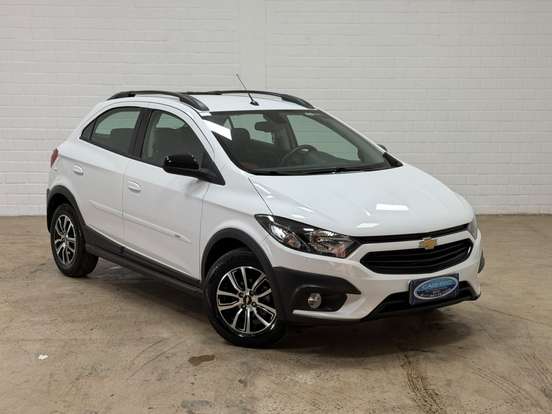 CHEVROLET-ONIX-1.4 MPFI ACTIV 8V FLEX 4P AUTOMÁTICO CHEVROLET-ONIX-2019