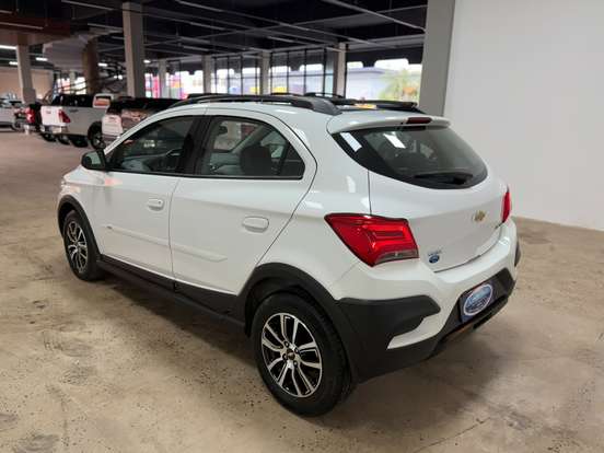 CHEVROLET-ONIX-1.4 MPFI ACTIV 8V FLEX 4P AUTOMÁTICO CHEVROLET-ONIX-2019