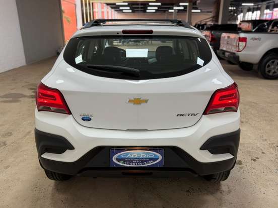 CHEVROLET-ONIX-1.4 MPFI ACTIV 8V FLEX 4P AUTOMÁTICO CHEVROLET-ONIX-2019