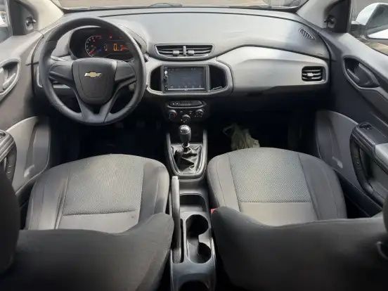 CHEVROLET-PRISMA-2017