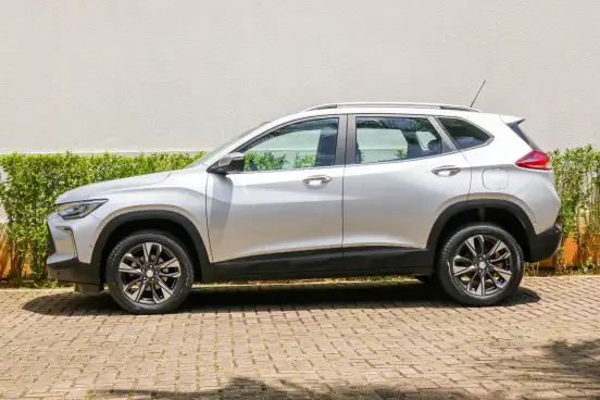CHEVROLET-TRACKER-2021