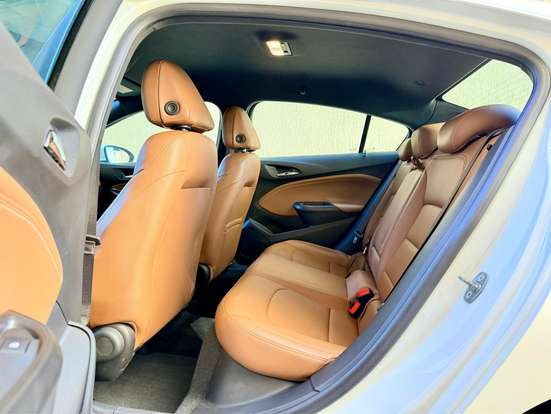 CHEVROLET-CRUZE-2019
