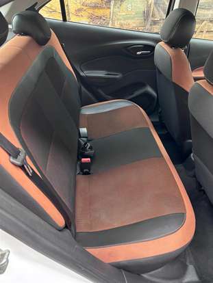 CHEVROLET-ONIX-2017