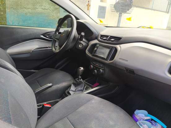 CHEVROLET-PRISMA-2018