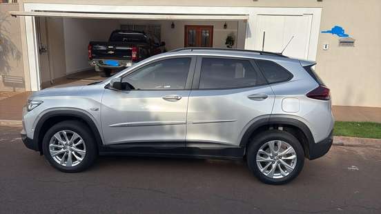 CHEVROLET-TRACKER-2022