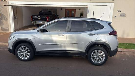 CHEVROLET-TRACKER-2022