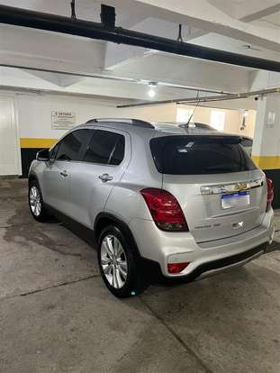 CHEVROLET-TRACKER-2017