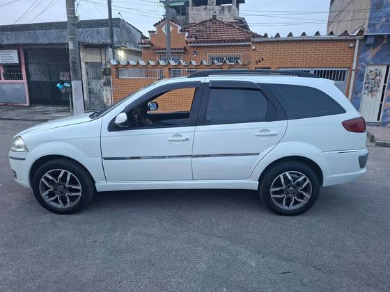 FIAT PALIO 1.4 MPI ATTRACTIVE WEEKEND 8V FLEX 4P MANUAL