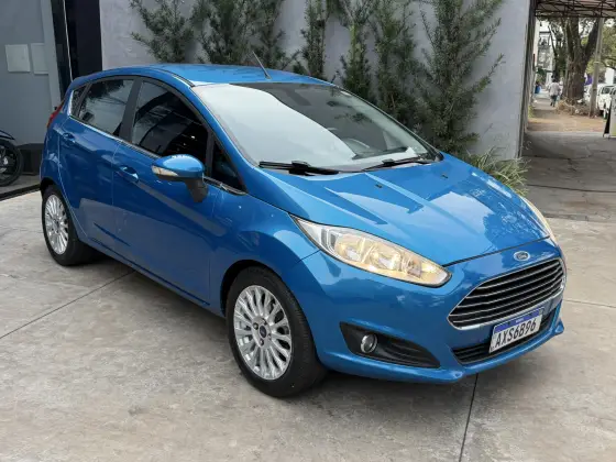 FORD FIESTA 1.6 TITANIUM HATCH 16V FLEX 4P MANUAL