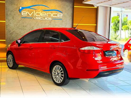 FORD-FIESTA-1.6 TITANIUM SEDAN 16V FLEX 4P POWERSHIFT FORD-FIESTA-2013