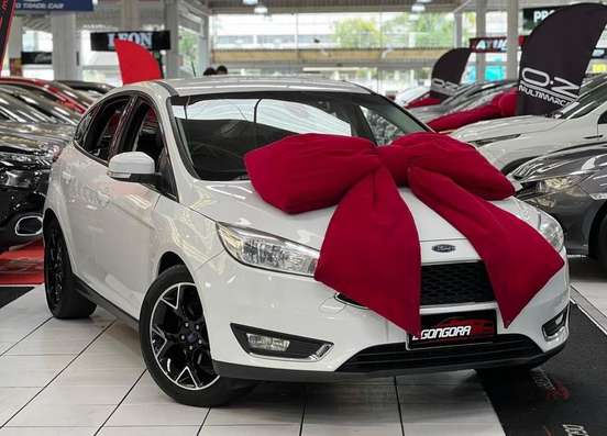 FORD-FOCUS-2016