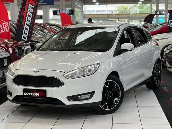 FORD-FOCUS-2016