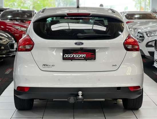 FORD-FOCUS-2016