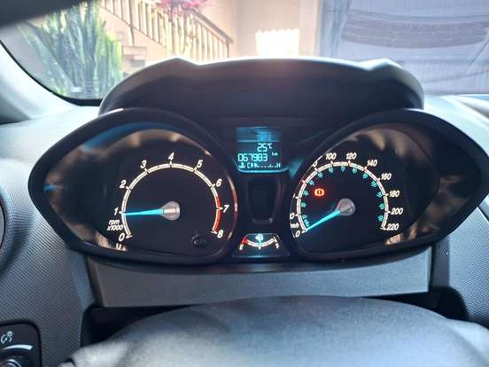 FORD-FIESTA-1.5 S HATCH 16V FLEX 4P MANUAL FORD-FIESTA-2015
