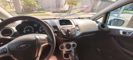 FORD-FIESTA-2014