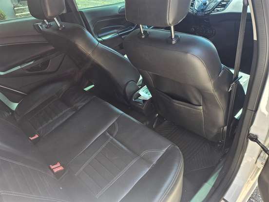 FORD-FIESTA-1.6 TITANIUM HATCH 16V FLEX 4P POWERSHIFT FORD-FIESTA-2014