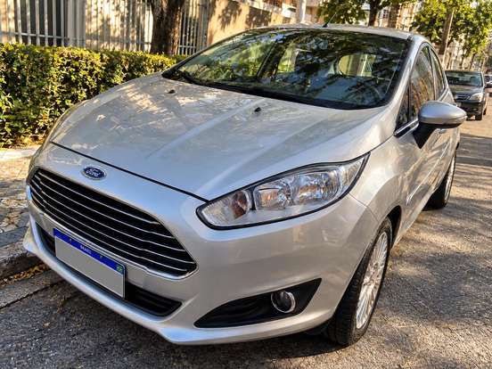 FORD-FIESTA-1.6 TITANIUM HATCH 16V FLEX 4P POWERSHIFT FORD-FIESTA-2013