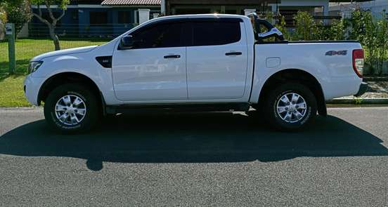 FORD-RANGER-2013