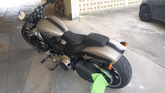 HARLEY-DAVIDSON-SOFTAIL BREAKOUT 114-2018