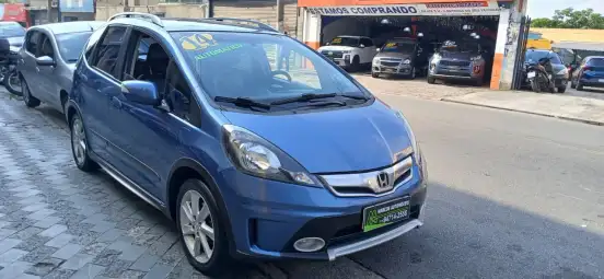 HONDA-FIT-2013