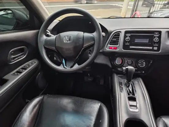 HONDA-HR-V-1.8 16V FLEX LX 4P AUTOMÁTICO HONDA-HR-V-2015