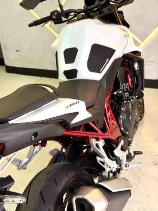 HONDA-CB 750 HORNET-2025
