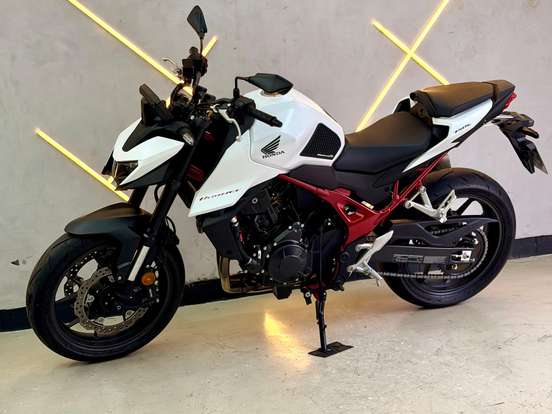 HONDA-CB 750 HORNET HONDA-CB 750 HORNET-2025