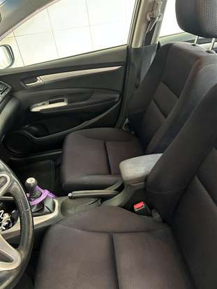 HONDA-CITY-2011