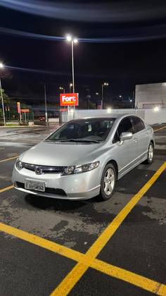 HONDA CIVIC 1.8 LXS 16V FLEX 4P AUTOMÁTICO