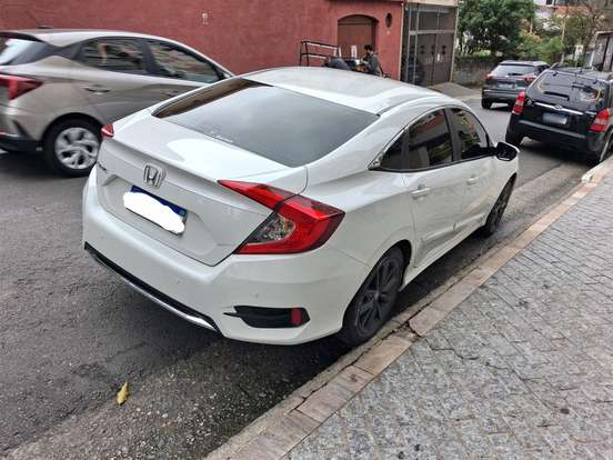HONDA-CIVIC-2021