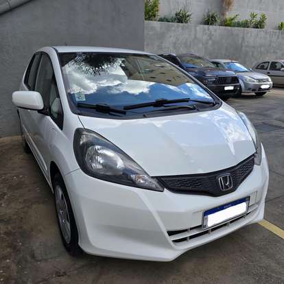 HONDA-FIT-2013