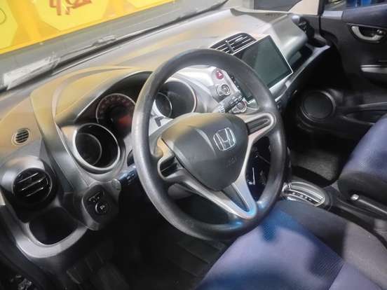 HONDA-FIT-2013