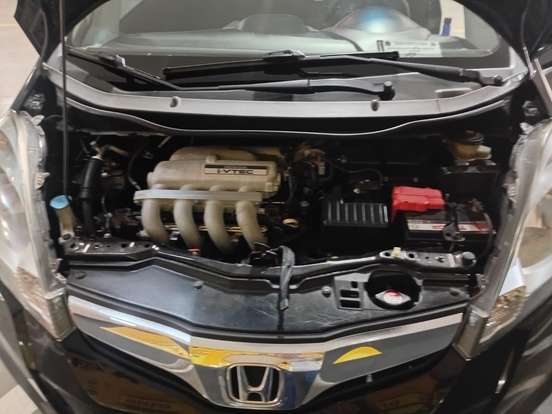 HONDA-FIT-2013