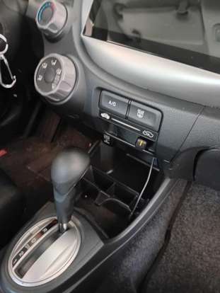 HONDA-FIT-2013