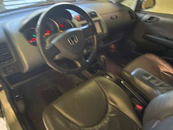 HONDA-FIT-1.4 LX 8V GASOLINA 4P AUTOMÁTICO HONDA-FIT-2005