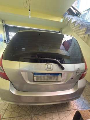 HONDA-FIT-2005