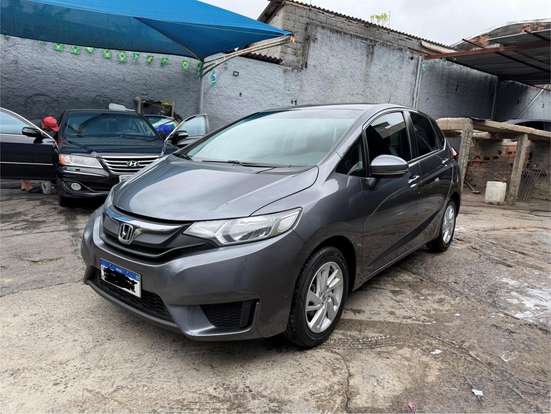 HONDA-FIT-2016