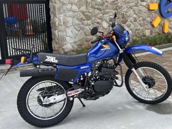HONDA-XL 250R HONDA-XL 250R-1983