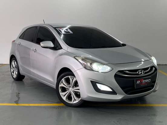 HYUNDAI-I30-1.8 MPI 16V GASOLINA 4P AUTOMATICO HYUNDAI-I30-2013