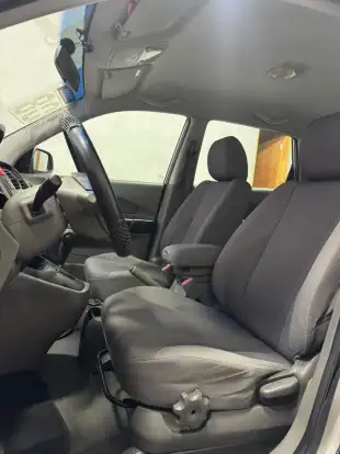 HYUNDAI-TUCSON-2007