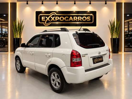 HYUNDAI-TUCSON-2.0 MPFI GLS 16V 143CV 2WD FLEX 4P AUTOMÁTICO HYUNDAI-TUCSON-2014