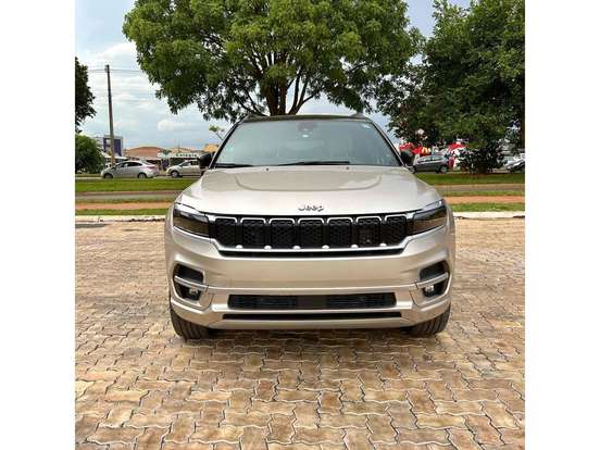 JEEP-COMMANDER-2022