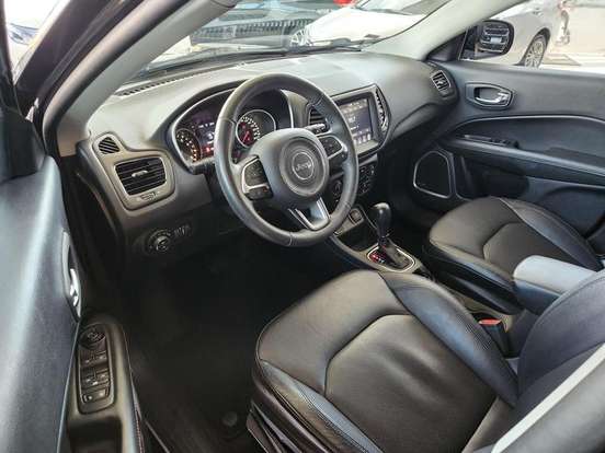 JEEP-COMPASS-2.0 16V FLEX LONGITUDE AUTOMÁTICO JEEP-COMPASS-2018