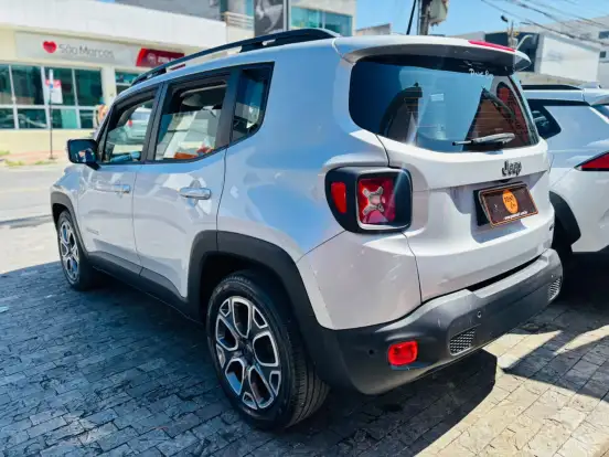 JEEP-RENEGADE-1.8 16V FLEX LONGITUDE 4P AUTOMÁTICO JEEP-RENEGADE-2016