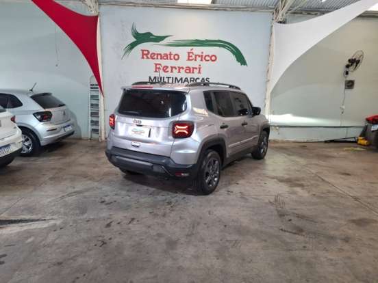 JEEP-RENEGADE-2024