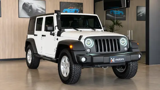 JEEP WRANGLER 3.6 UNLIMITED SPORT 4X4 V6 GASOLINA 4P AUTOMÁTICO