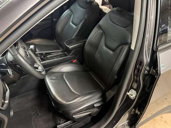JEEP-COMPASS-2024